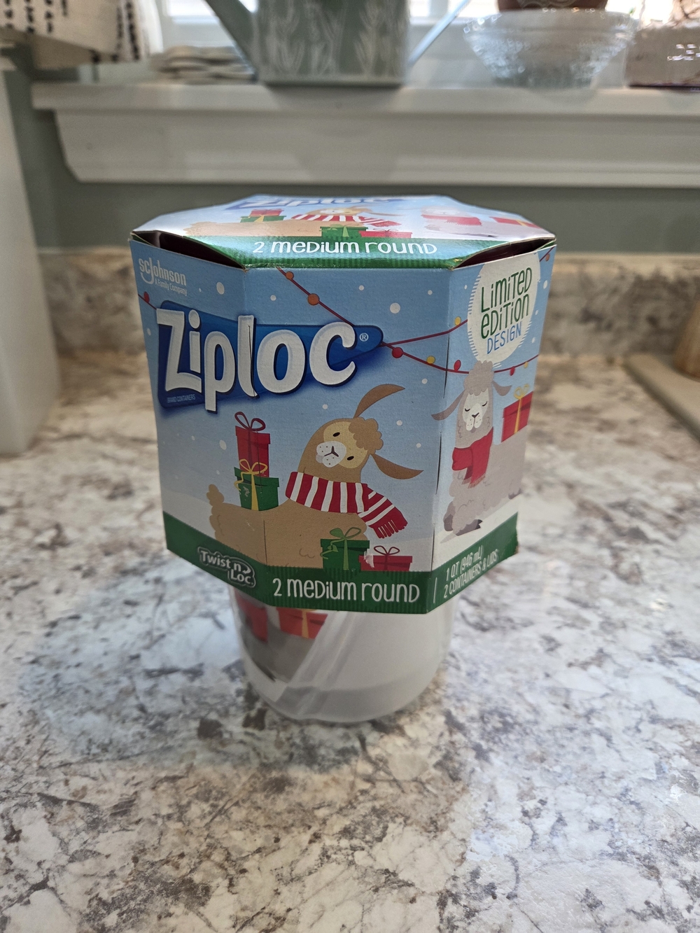Ziploc Round Limited Edition Holiday Christmas Winter Twist Loc 2020 1 QT 2 Cups